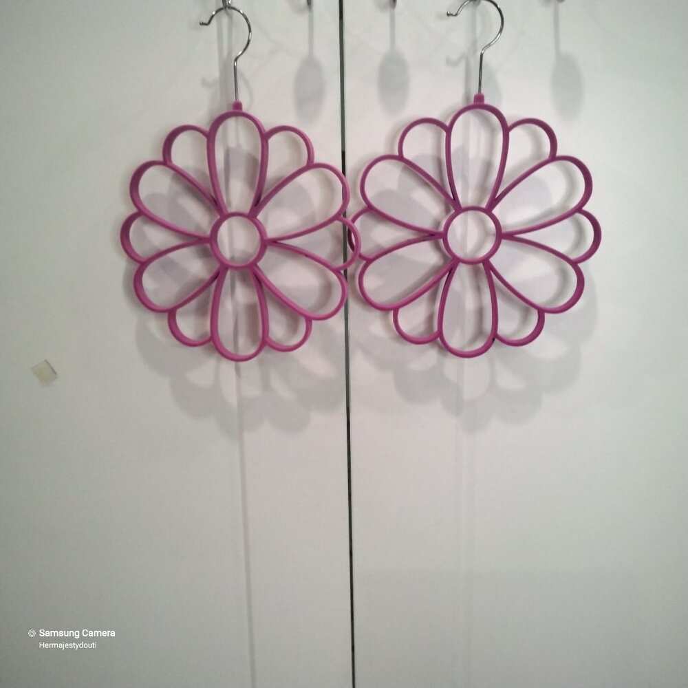 Set of Two Pinkish Purple Daisy Flower Shaped Velver Scarf Belt Tie Hangers New